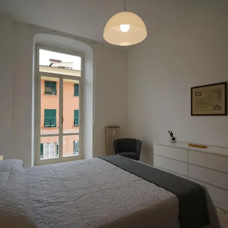 Ely House Apartament La Spezia