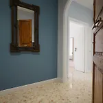 Ely House Apartament