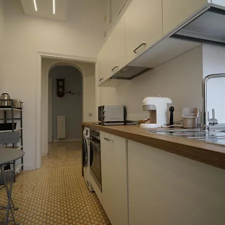 Ely House * לה ספציה